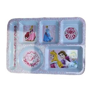 Disney Princess Belle, Cinderella, Sleeping Beauty Plastic Slotted Dinner Plate‎